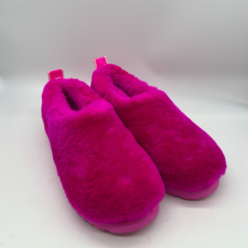 UGG Classic Cozy Bootie